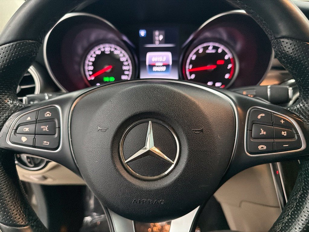 Used 2017 Brown Mercedes-Benz GLC 300 image 18