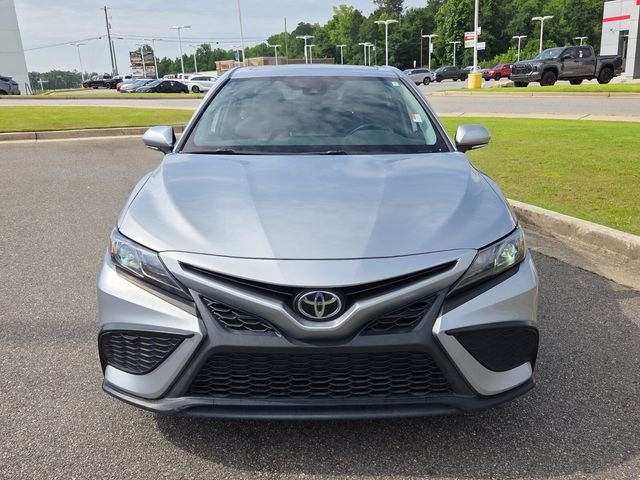 Used 2021 Toyota Camry SE with VIN 4T1G11AK8MU532429 for sale in Warner Robins, GA