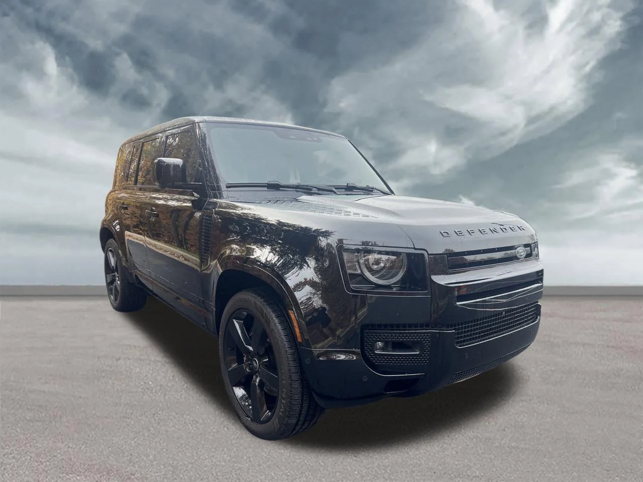 Certified Used 2024 Santorini Black Metallic Land Rover V8 image 7