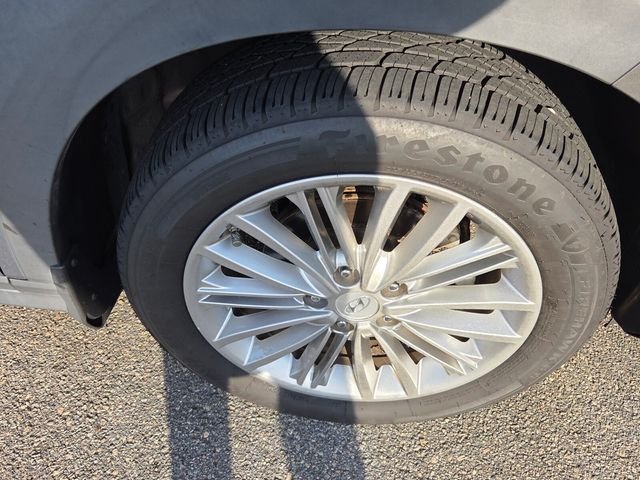 Used 2019 Silver Hyundai SEL image 14