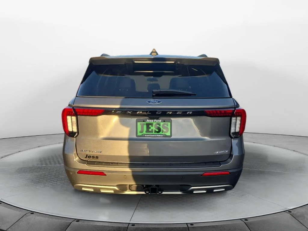 New 2026 Carbonized Gray Metallic Ford Active image 4