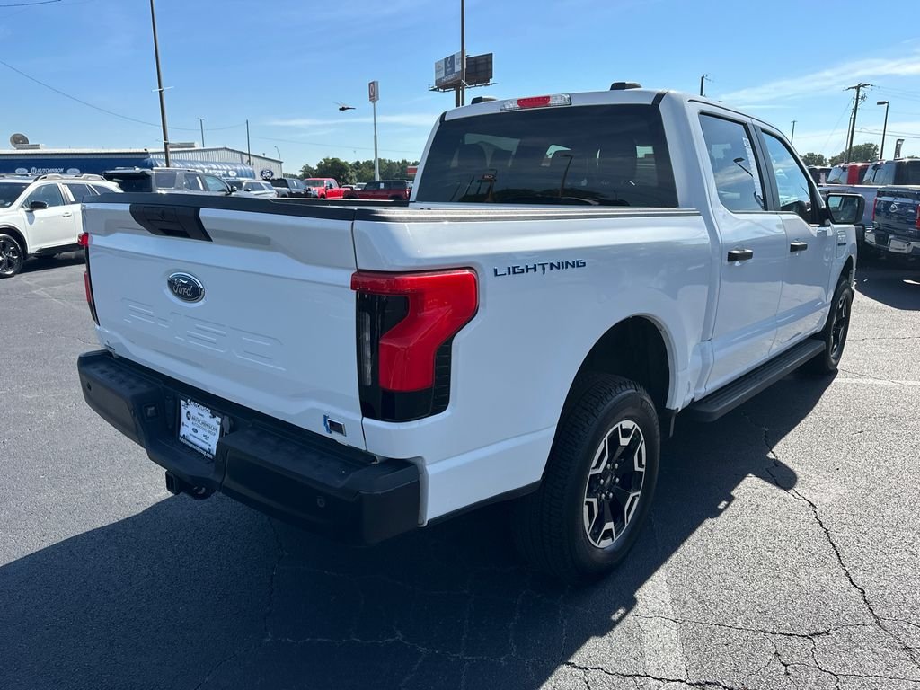 Certified Used 2023 Oxford White Ford Pro image 7