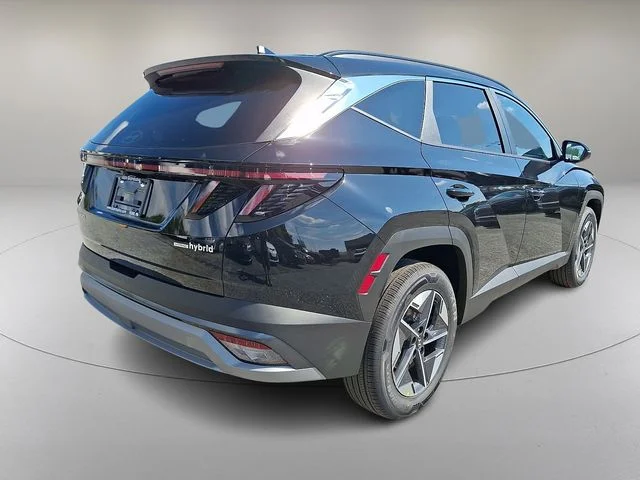 New 2026 Gray Hyundai SEL Convenience image 4