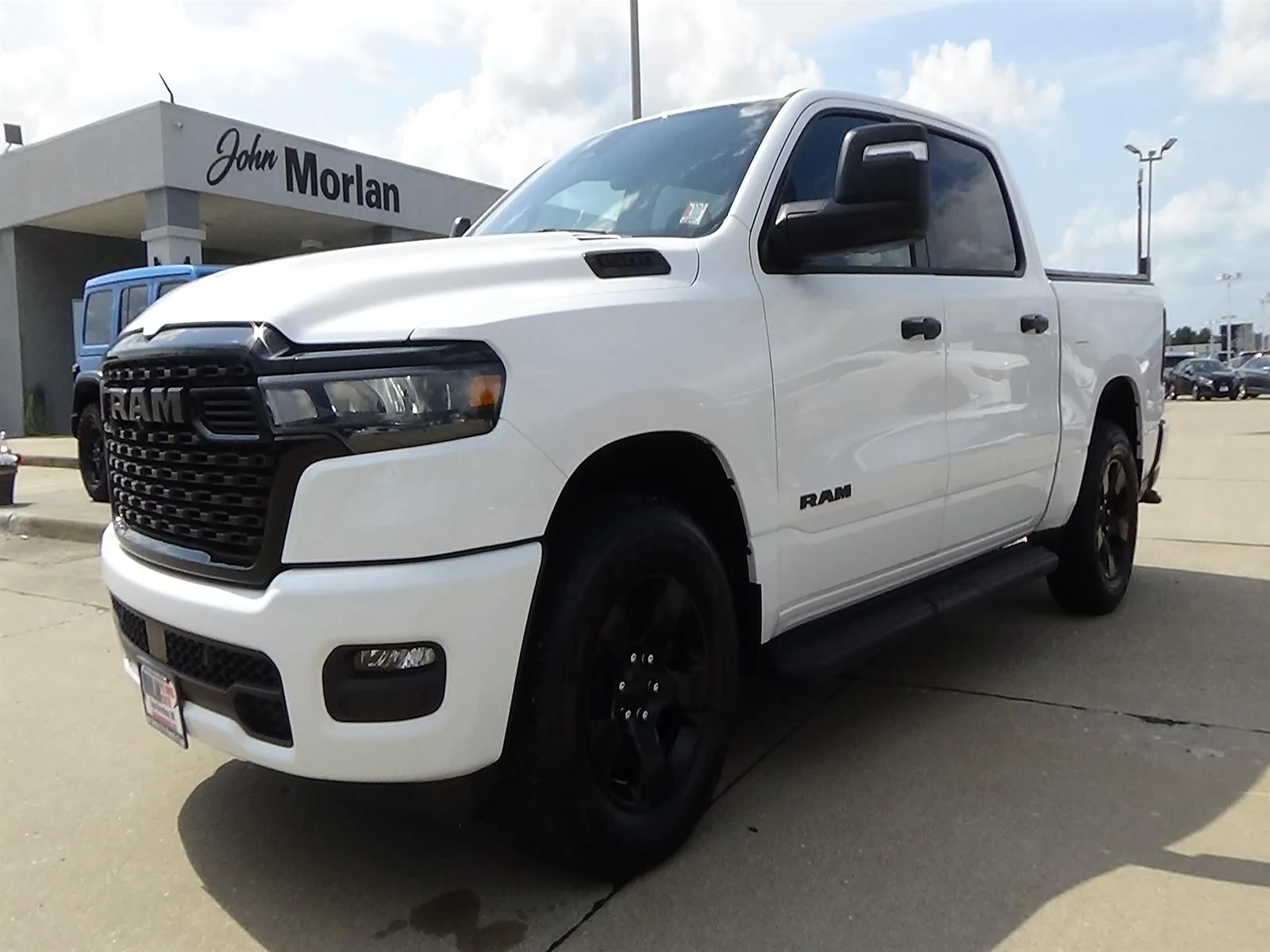 Certified Used 2025 Bright White Clear Coat (pw7) RAM Tradesman image 2