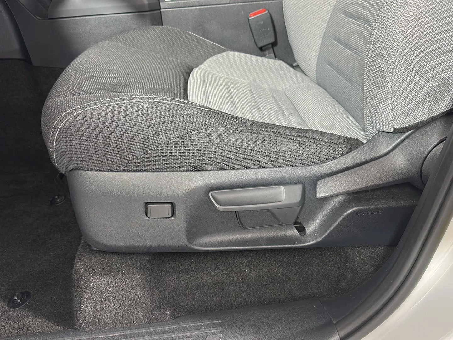 Used 2025 Wind Chill Pearl Toyota TRD Sport image 8