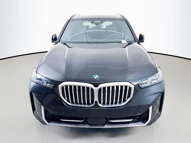 Used 2026 Black BMW xDrive40i image 2