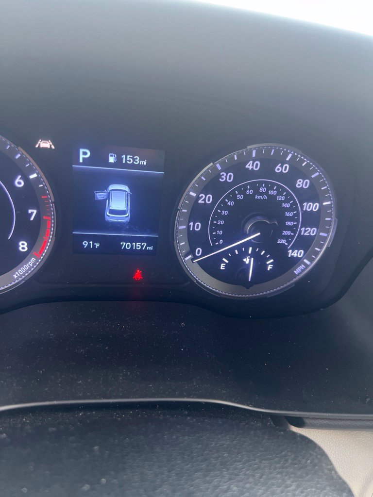 Used 2021 White Hyundai SEL image 5