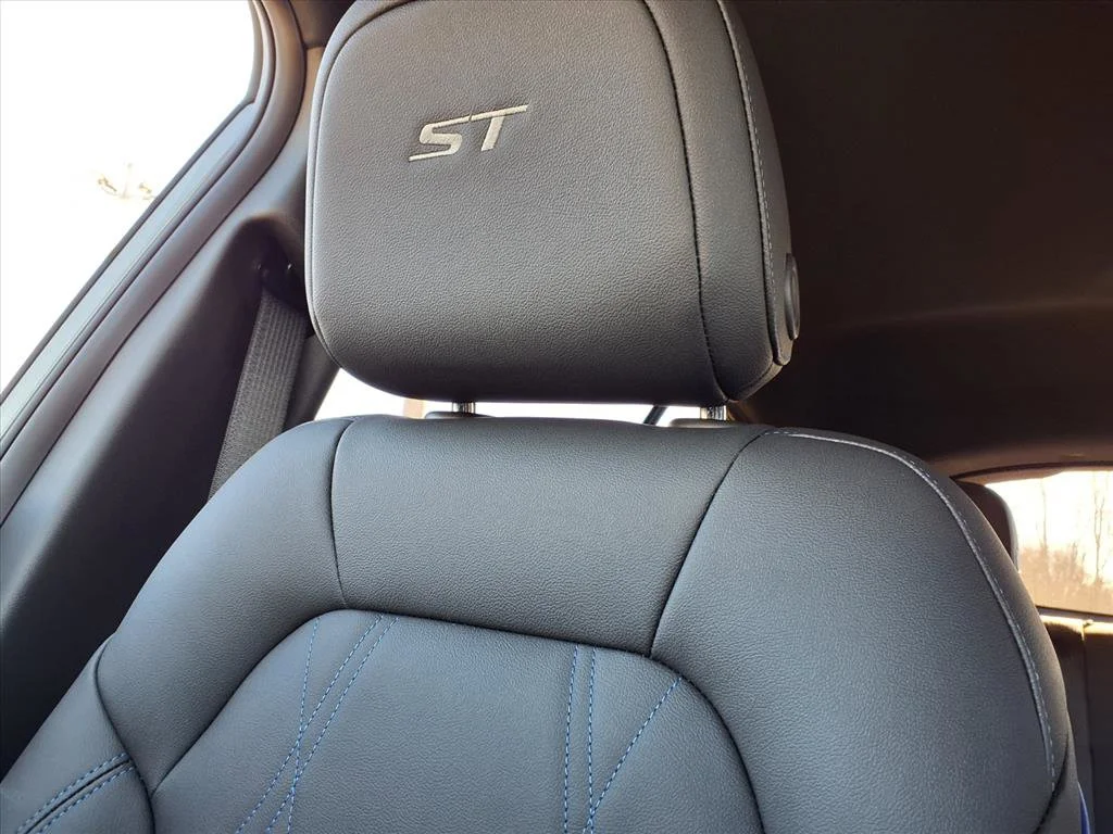 New 2026 Moonstone Gray Metallic Buick Sport Touring image 16