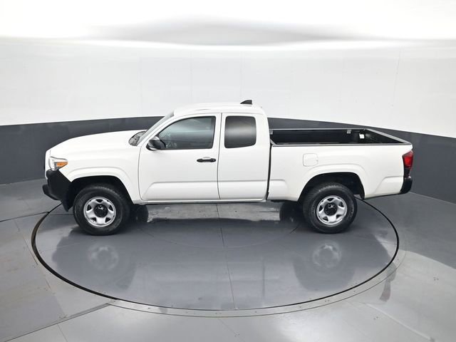Used 2021 White Toyota SR image 19