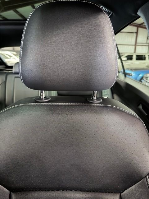 Used 2021 Black Volkswagen 3.6L V6 SEL R-Line image 17