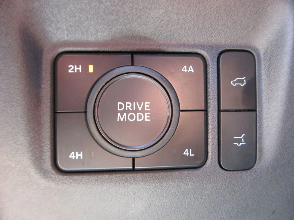 Certified Used 2025 Space Silver Ford Active image 17