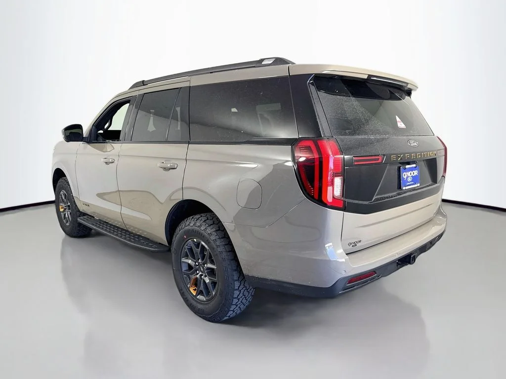 New 2026 Marsh Gray Ford Tremor® image 5