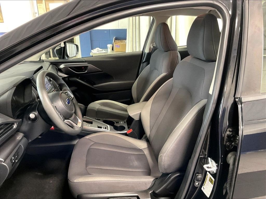 Used 2024 Black Subaru Base image 10