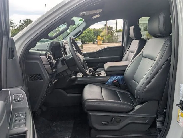 New 2026 Avalanche Ford Lariat® image 5