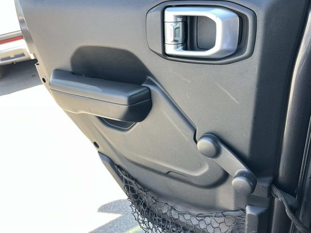 Used 2019 Gray Jeep Unlimited Sport image 17