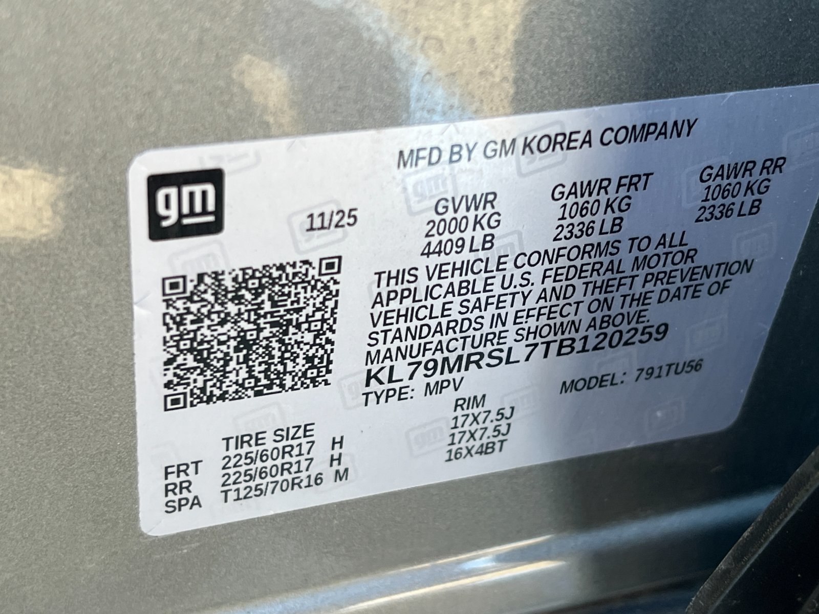 Used 2026 Sterling Gray Metallic Chevrolet LT image 29