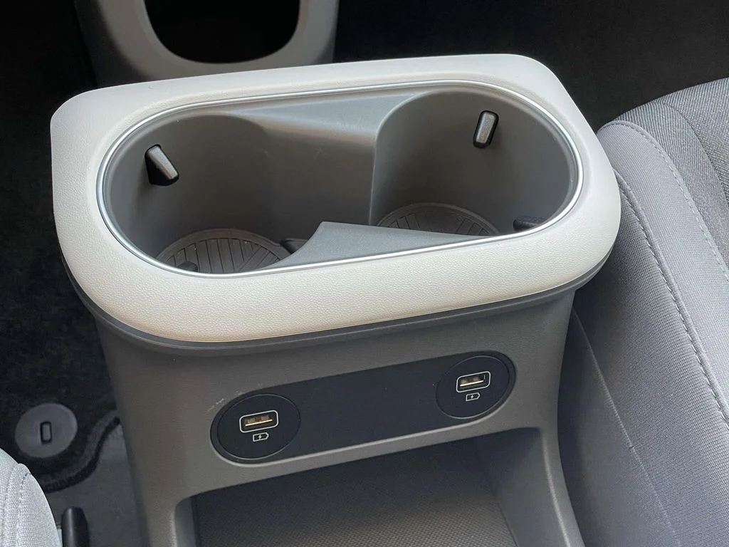 Used 2024 Atlas White Hyundai SE image 22
