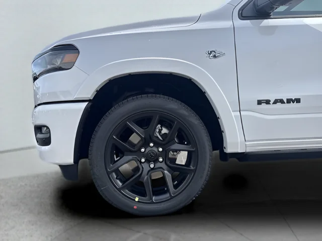 New 2026 Ivory White Tri-Coat Pearl-Coat Exterior Paint RAM Laramie image 22