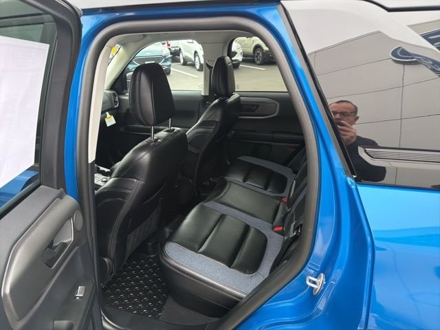 Used 2025 Blue Ford Outer Banks image 18