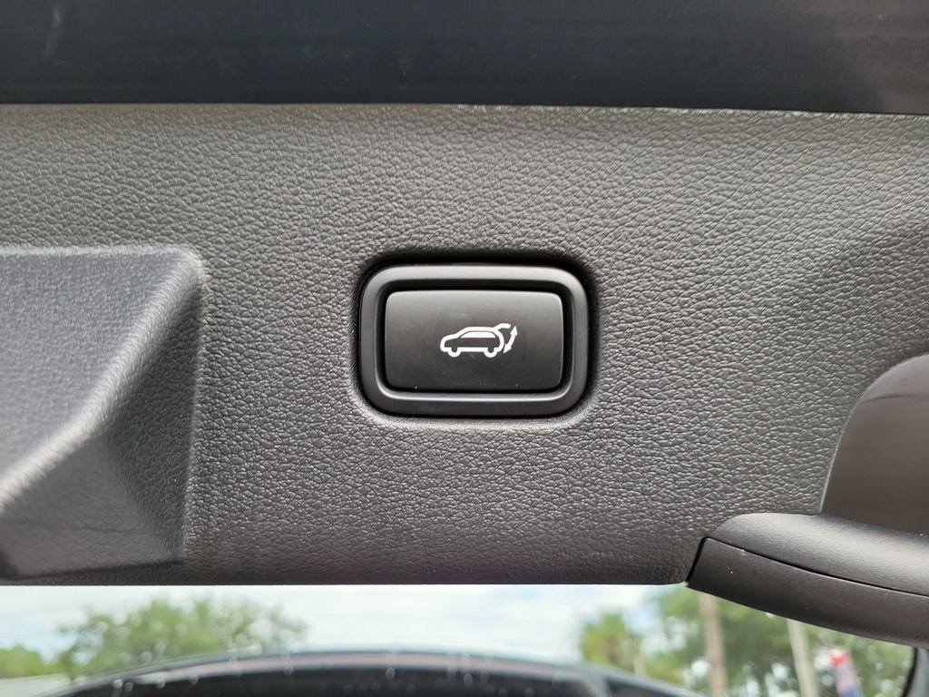Certified Used 2025 Vesta Blue Kia EX image 14