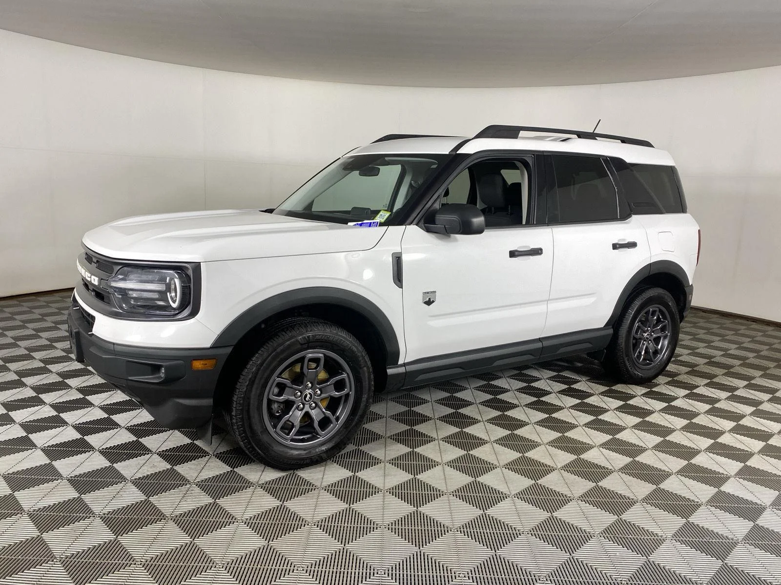 Used 2022 Oxford White Ford Big Bend image 6