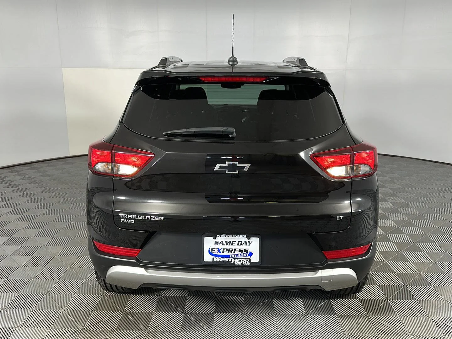 Used 2023 Mosaic Black Metallic Chevrolet LT image 22