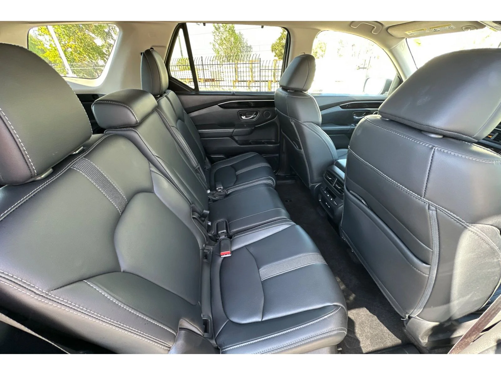 Used 2024 Crystal Black Pearl Honda Touring image 19
