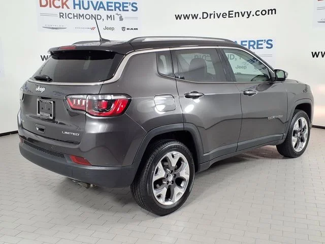 Used 2021 Gray Jeep Limited image 4