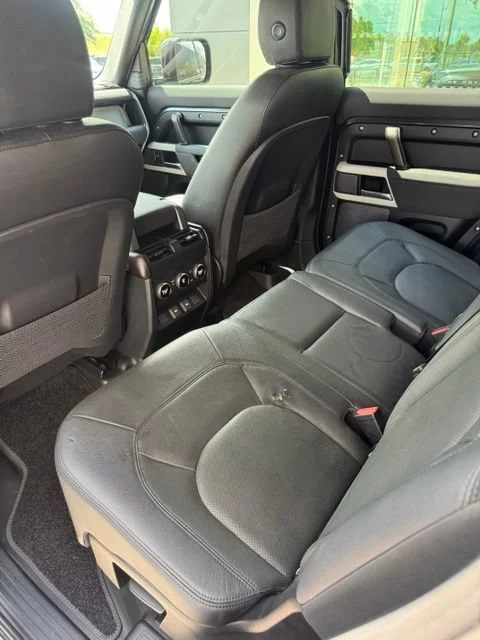 Used 2023 Gray Land Rover SE image 4