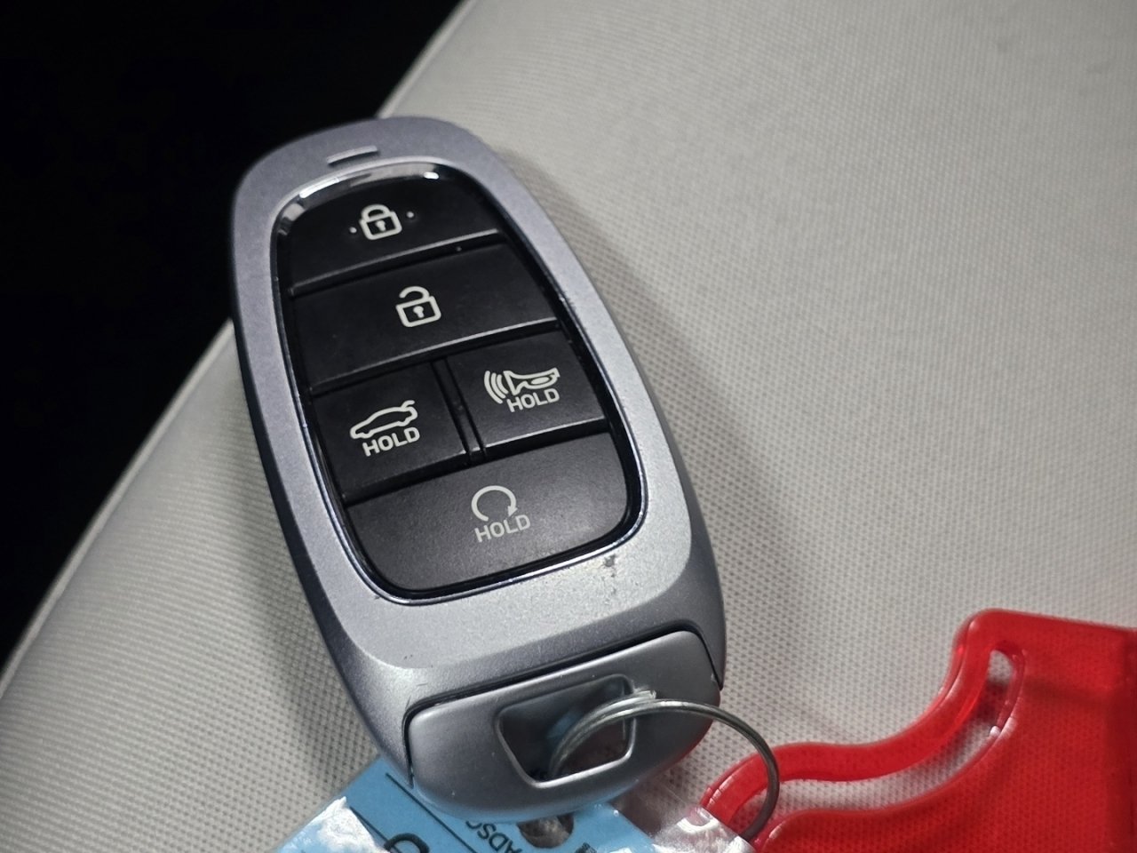 Used 2023 Gray Hyundai SEL image 33