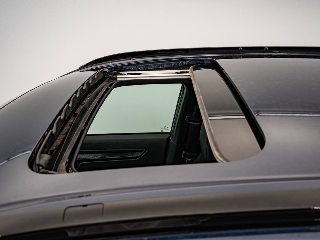 Used 2025 Canyon River Blue Metallic Honda Sport-L image 14
