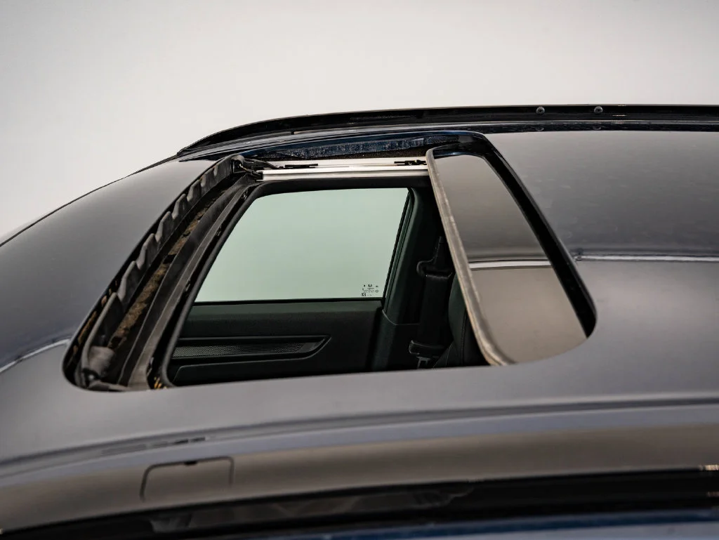 Used 2025 Canyon River Blue Metallic Honda Sport-L image 14