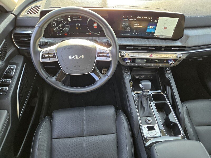 Used 2025 Ebony Black KIA SX FWD image 12