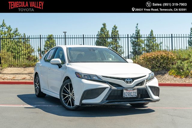 2022 Toyota Camry SE
