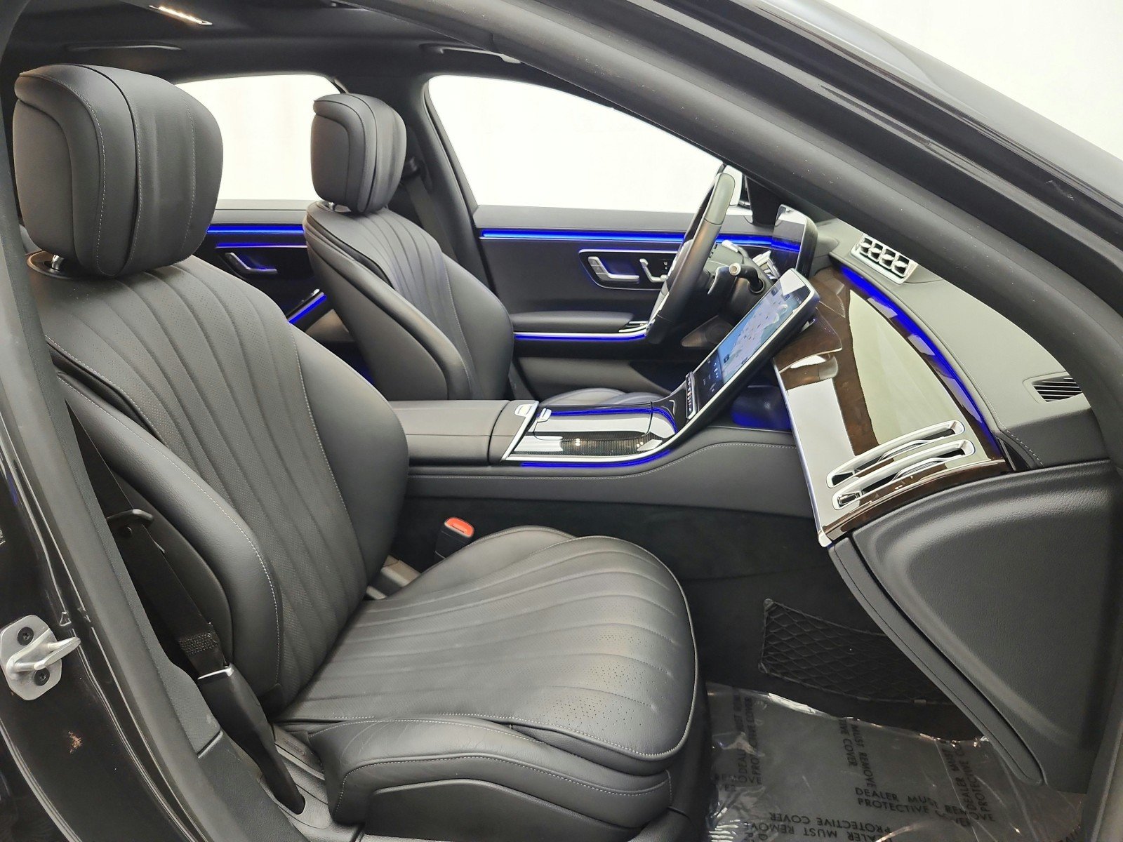 Certified Used 2023 Graphite Grey Mercedes-Benz S 500 4MATIC® Sedan image 19