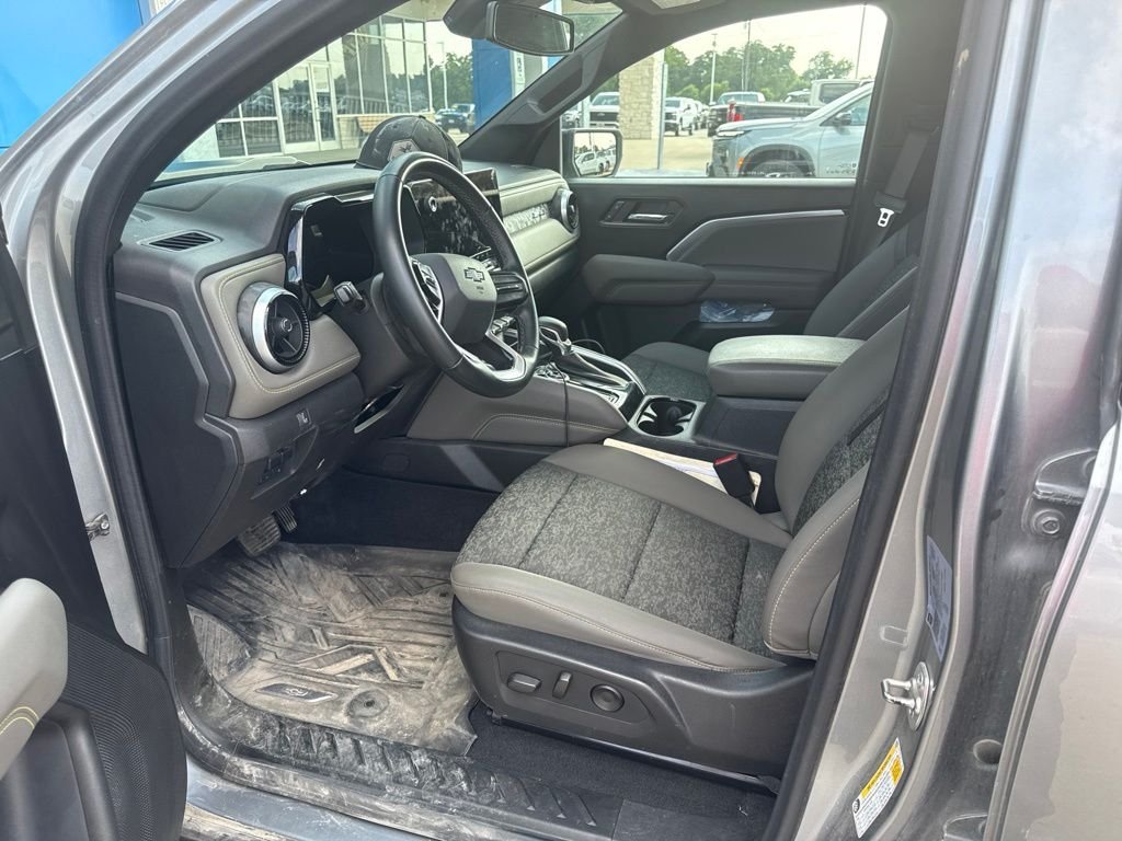 Used 2024 Gray Chevrolet ZR2 image 5