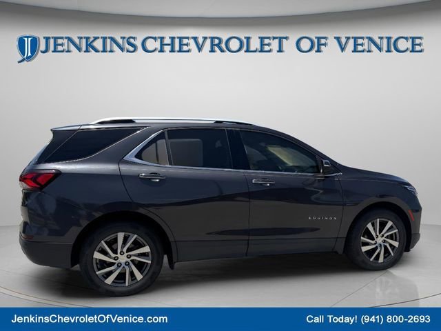 Used 2022 Iron Gray Metallic Chevrolet Premier image 4