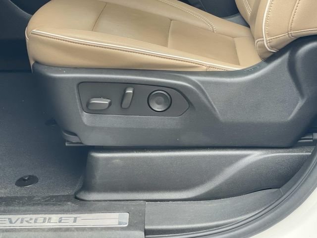 Used 2023 Beige Chevrolet Premier image 18