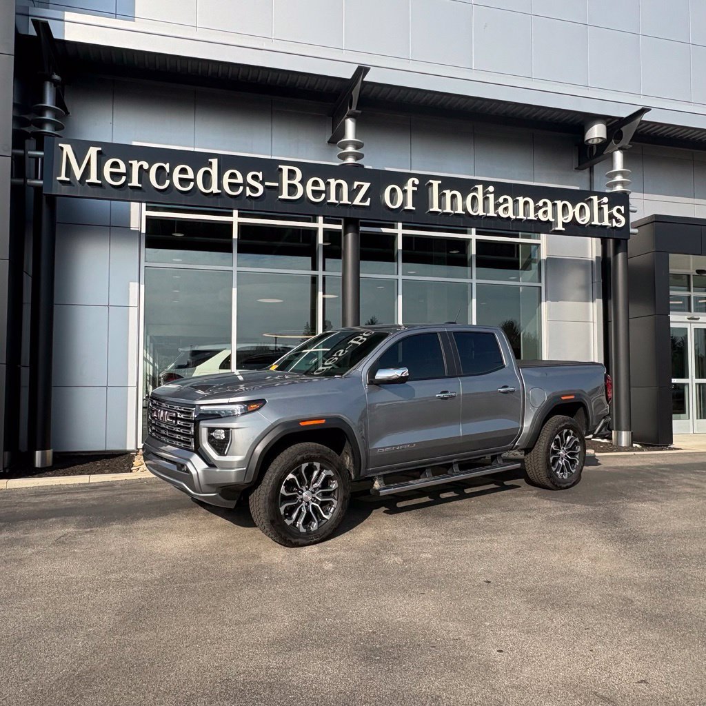 Used 2025 Sterling Metallic GMC Denali image 1