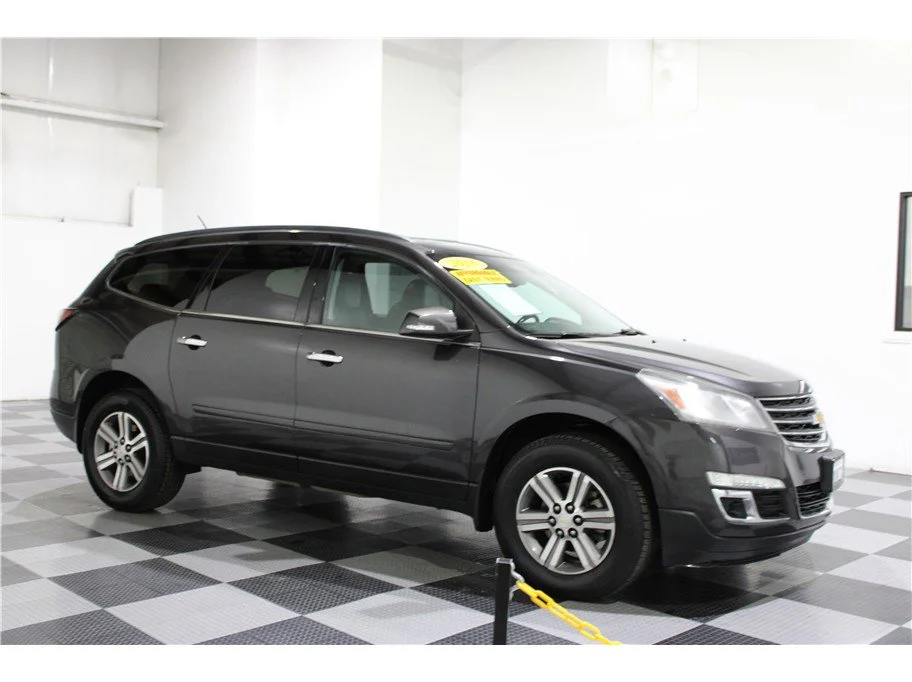 2015 Chevrolet Traverse 2LT FWD's photo