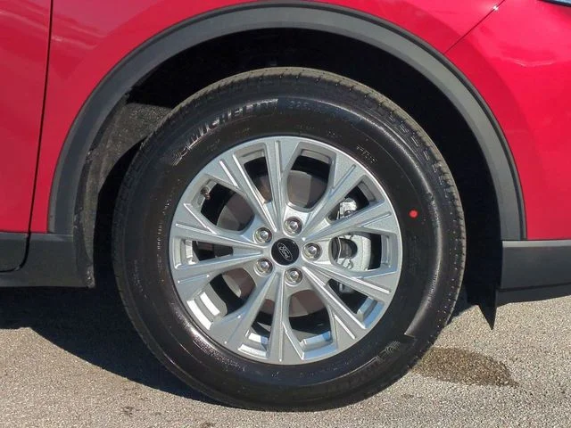 New 2026 Rapid Red Metallic Tinted Clearcoat Ford Active® image 11