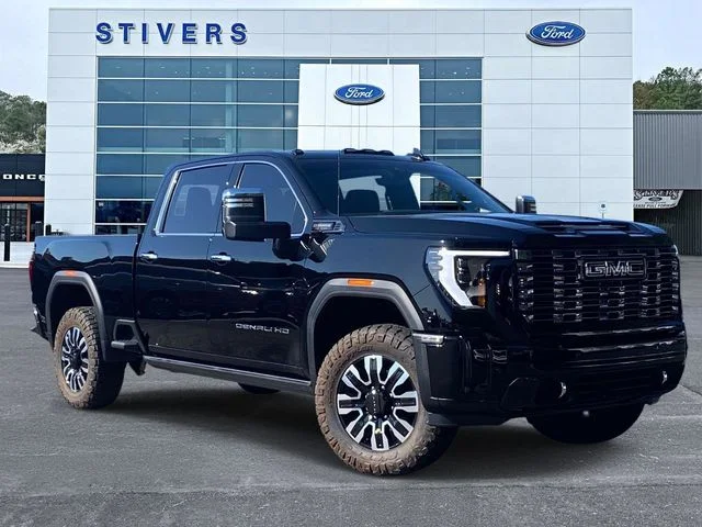 2026 GMC Sierra 4WD Crew Cab Long Box Denali Ultimate's photo