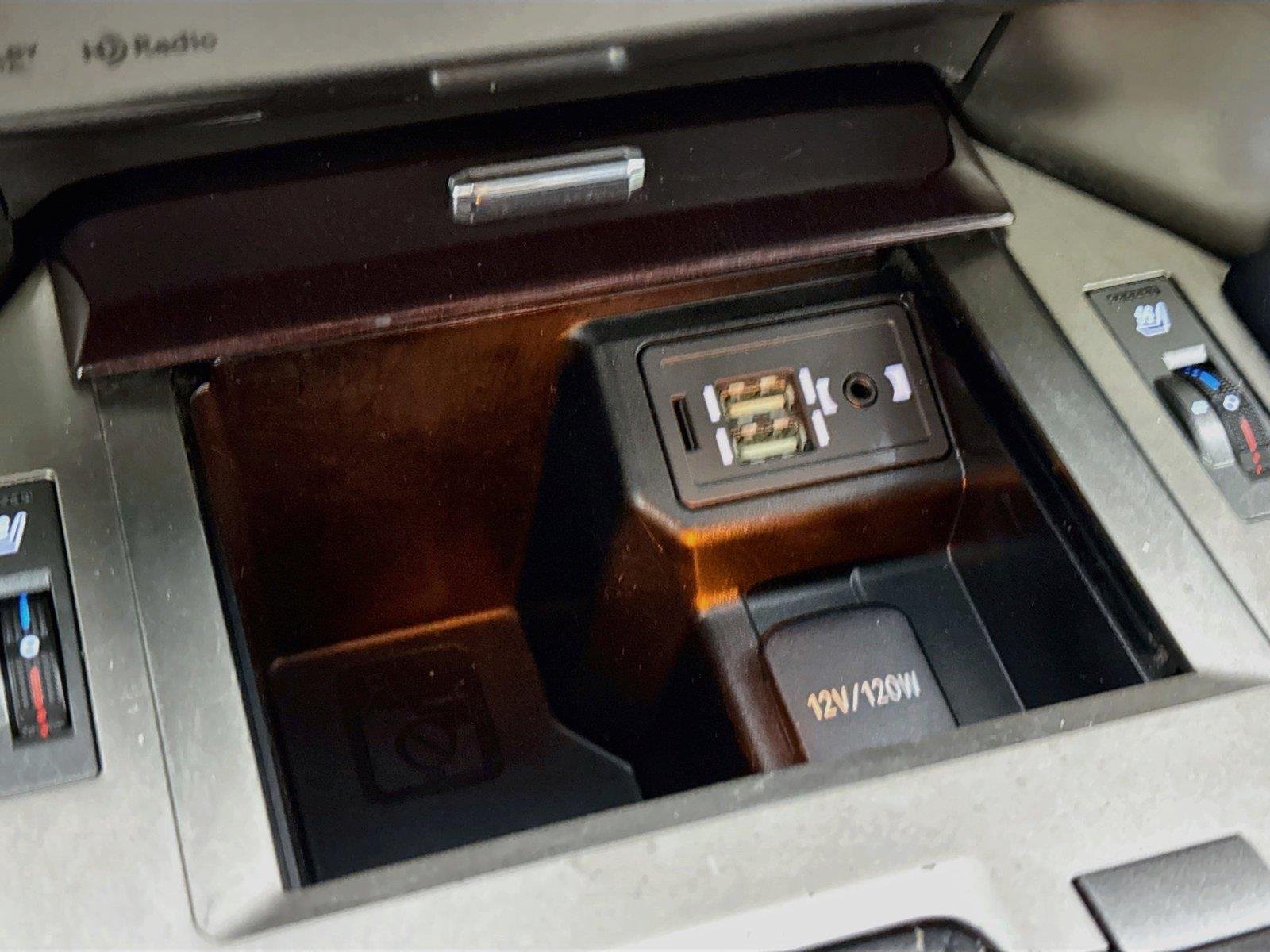 Used 2017 Black Onyx Lexus GX 460 image 28