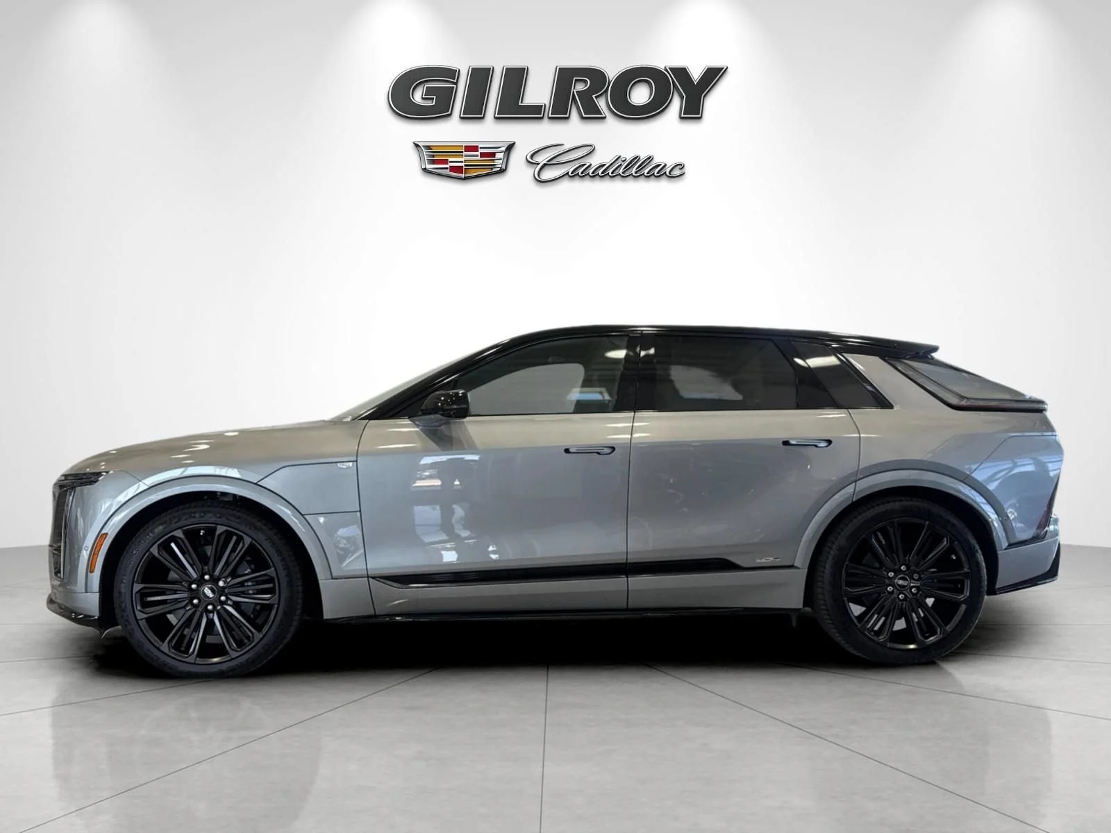 2026 Cadillac LYRIQ V Premium - Photo 6
