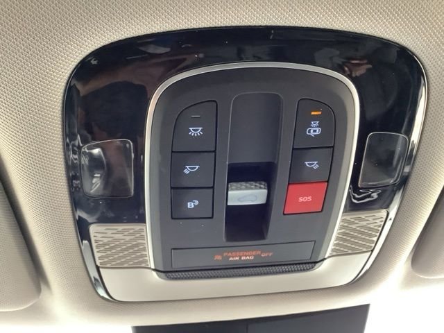 Certified Used 2024 Abyss Black Hyundai SEL image 24