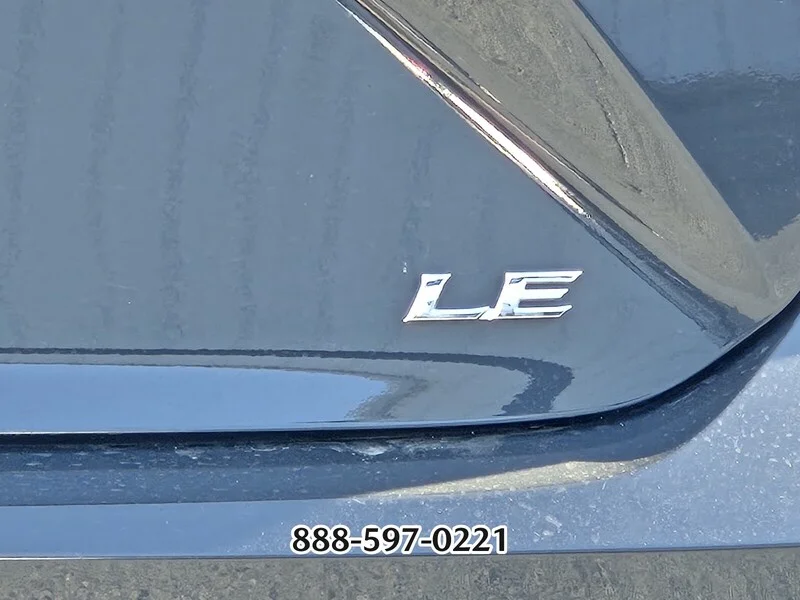 Used 2025 Underground TOYOTA LE image 6