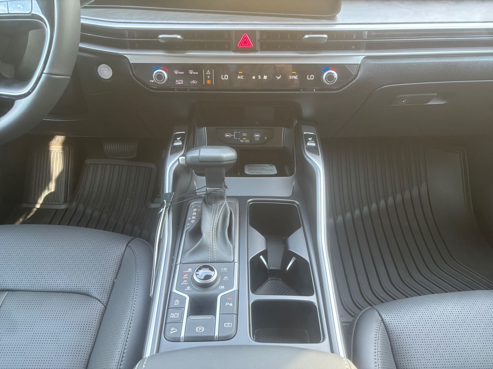 New 2026 Jungle Green Kia X-Line EX AWD image 11