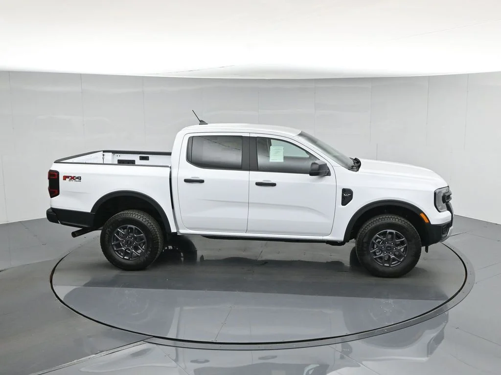 New 2026 Oxford White Ford XLT image 50