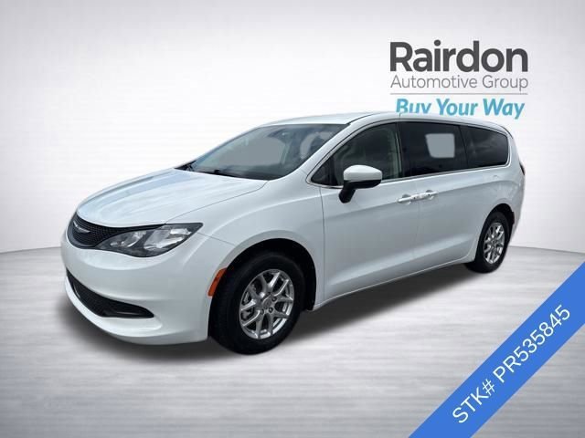 Used 2023 Bright White Clearcoat Chrysler LX image 3