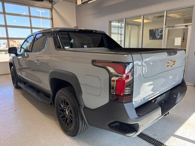 2026 Chevrolet Silverado EV LT - Photo 12